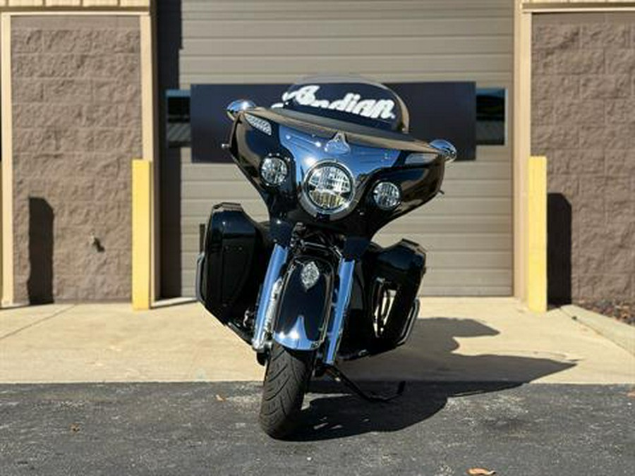 2024 Indian Motorcycle Roadmaster® with PowerBand Audio Package