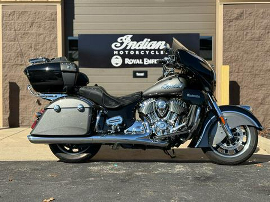2024 Indian Motorcycle Roadmaster® with PowerBand Audio Package