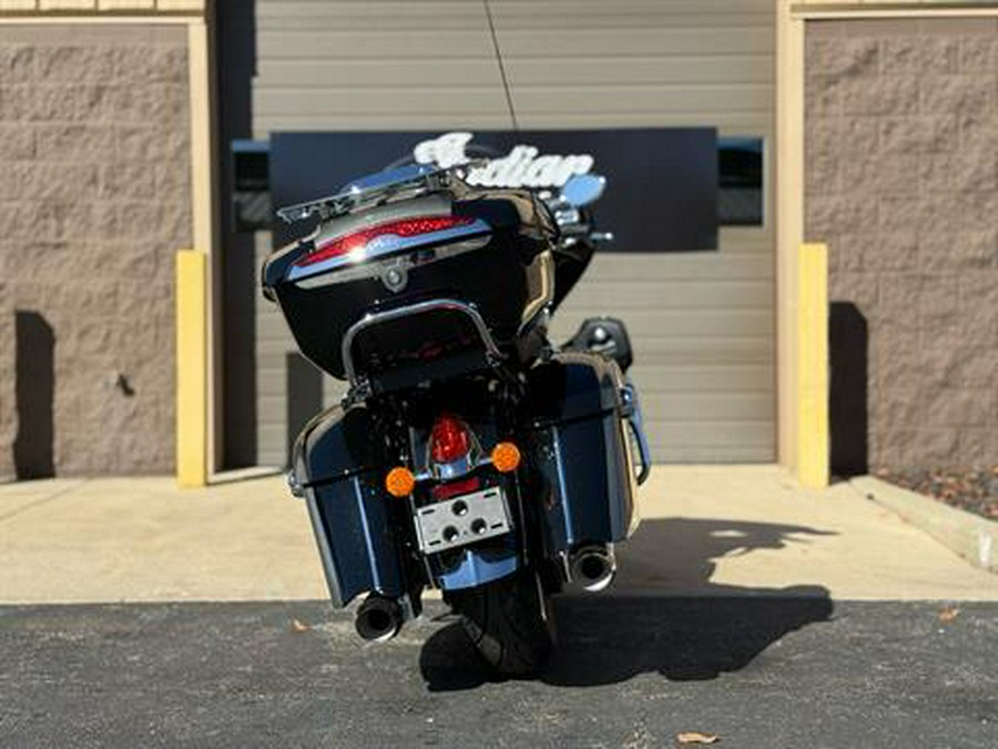 2024 Indian Motorcycle Roadmaster® with PowerBand Audio Package