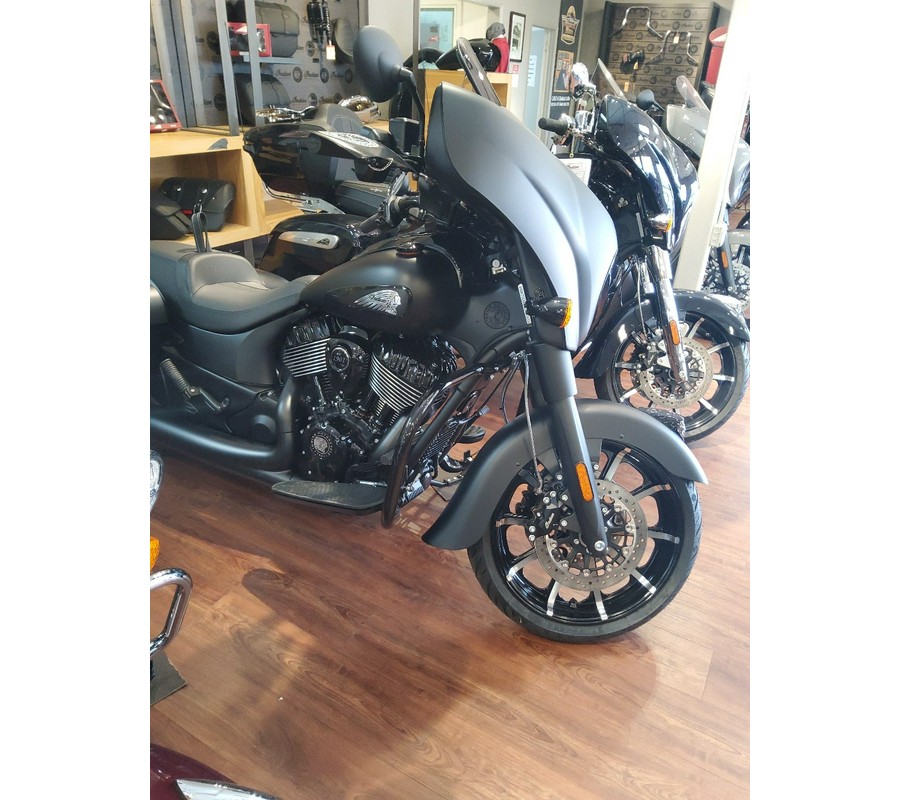 2025 Indian Motorcycle® Chieftain® Dark Horse®