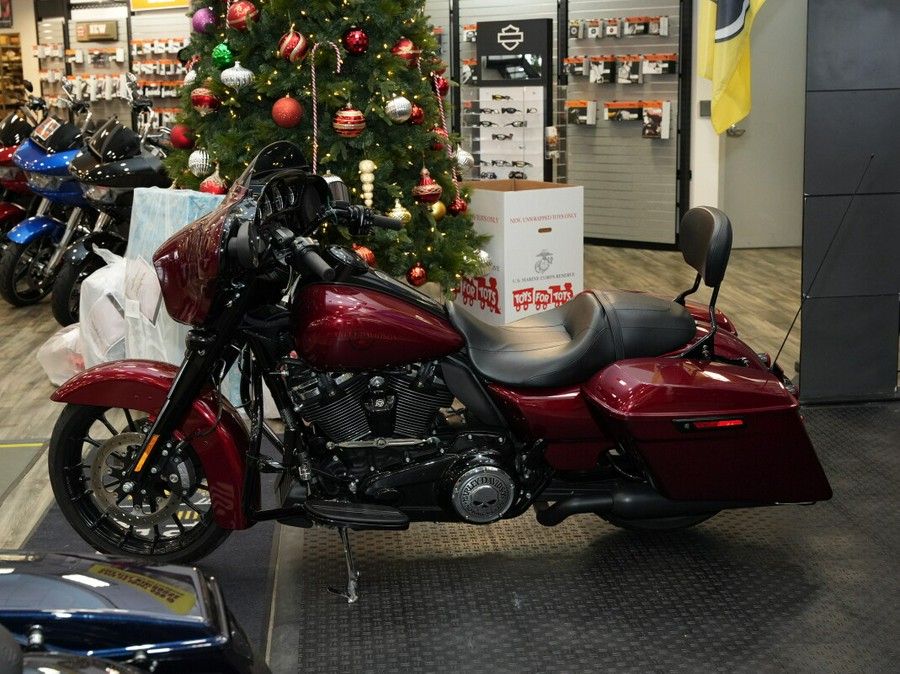 Used 2018 Harley-Davidson Street Glide Special Motorcycle For Sale In Raleigh, North Carolina