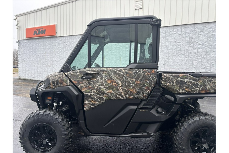 2026 Can-Am DEFENDER XT CAB HD11