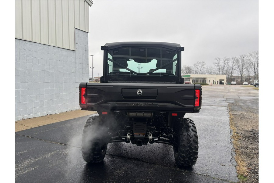 2026 Can-Am DEFENDER XT CAB HD11