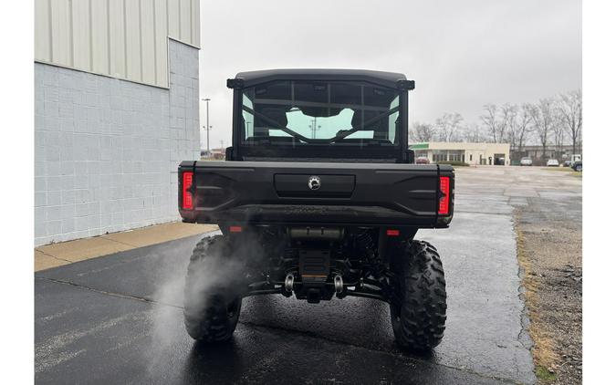 2026 Can-Am DEFENDER XT CAB HD11