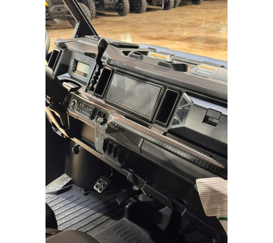 2026 Can-Am Defender XT HD11