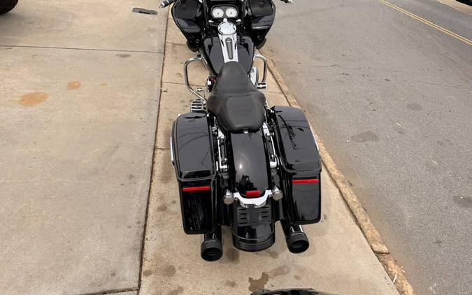 2017 Harley-Davidson Road Glide Special FLTRXS