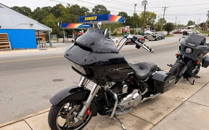 2017 Harley-Davidson Road Glide Special FLTRXS