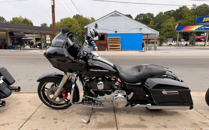 2017 Harley-Davidson Road Glide Special FLTRXS