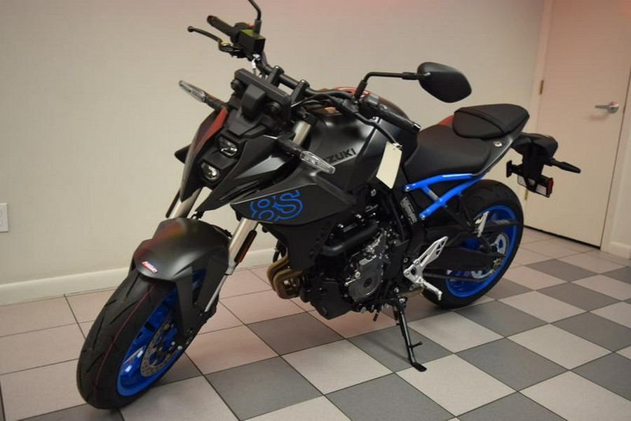 2024 Suzuki GSX-8S