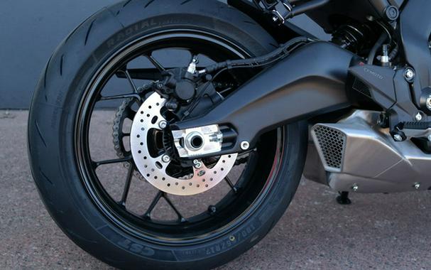 2026 CFMOTO NK 675