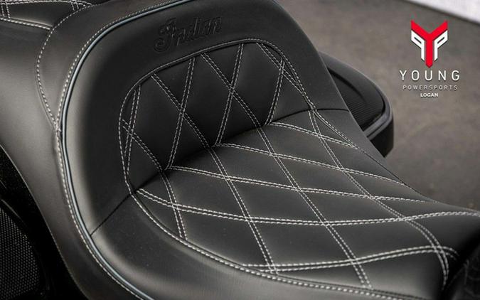 2026 Indian Chieftain PowerPlus Dark Horse 112 w/PowerBand Black Crystal w/Black Meta
