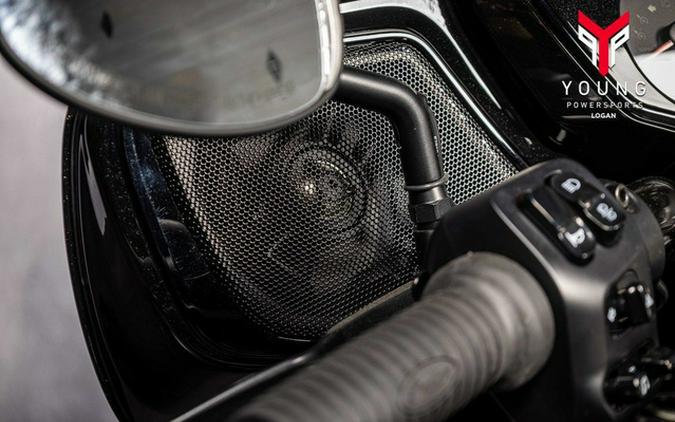 2026 Indian Chieftain PowerPlus Dark Horse 112 w/PowerBand Black Crystal w/Black Meta