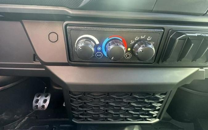 2026 Can-Am Defender MAX LONE STAR CAB HD11