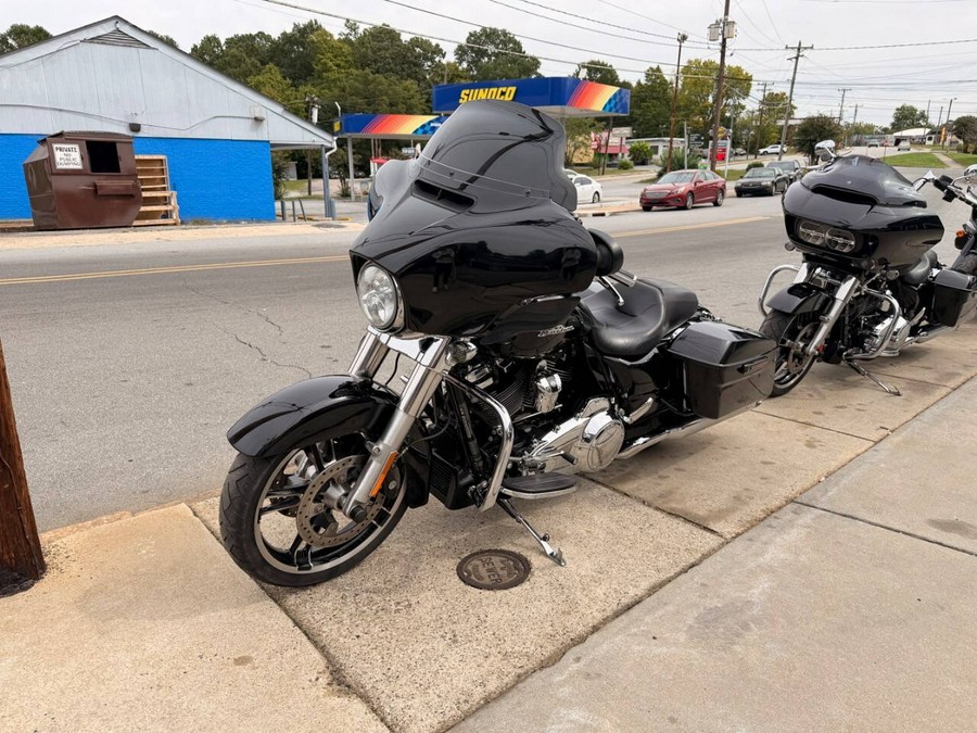 2019 Harley-Davidson Street Glide FLHX