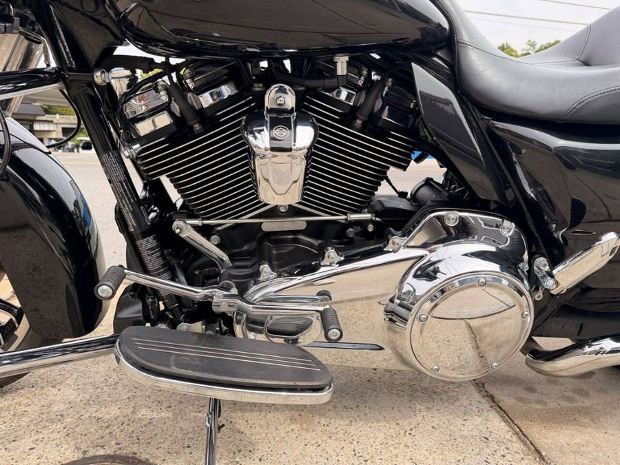 2019 Harley-Davidson Street Glide FLHX