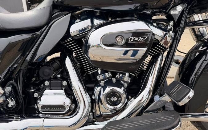 2019 Harley-Davidson Street Glide FLHX