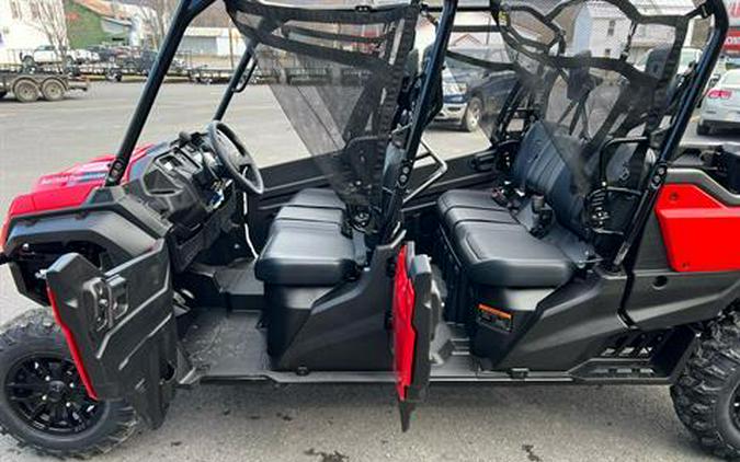 2023 Honda Pioneer 1000-6 Deluxe Crew