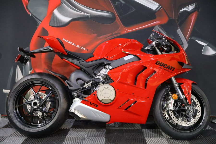 2024 Ducati Panigale V4 Red