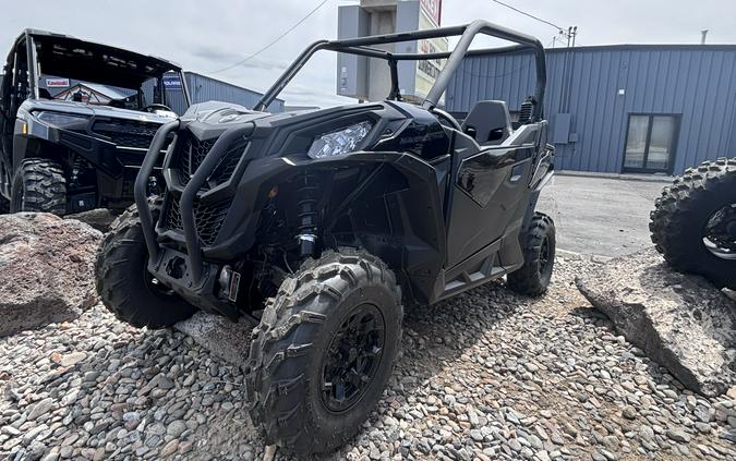 2026 Can-Am Maverick Trail DPS 1000R