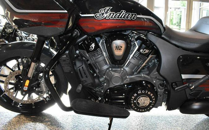 2026 Indian Motorcycle® Challenger Dark Horse Signature Series Abyss Metallic / Red Allert