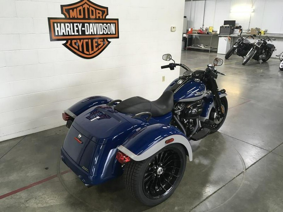 2023 Harley-Davidson® FLRT - Freewheeler®