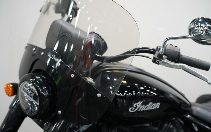 2022 Indian Motorcycle® Super Chief® Black Metallic