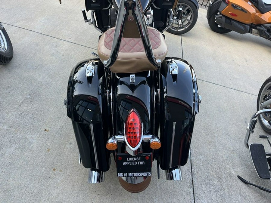 2016 Indian Roadmaster Thunder Black