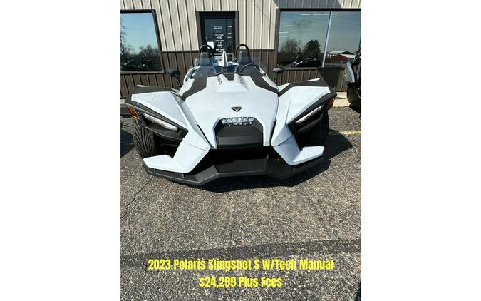 2023 Polaris Industries SLINGSHOT S TECH MANUAL White