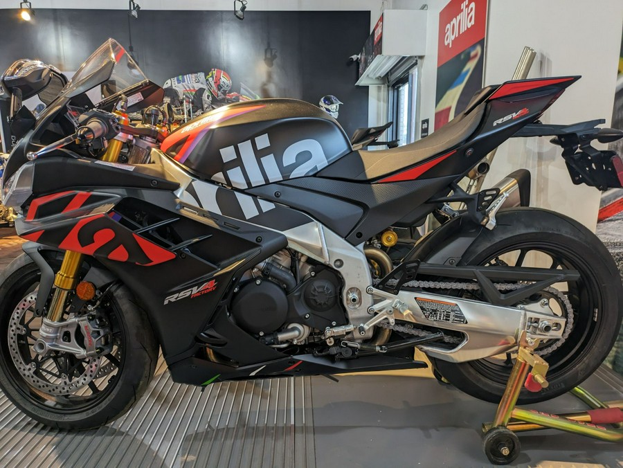 2024 Aprilia RSV4 Factory 1100