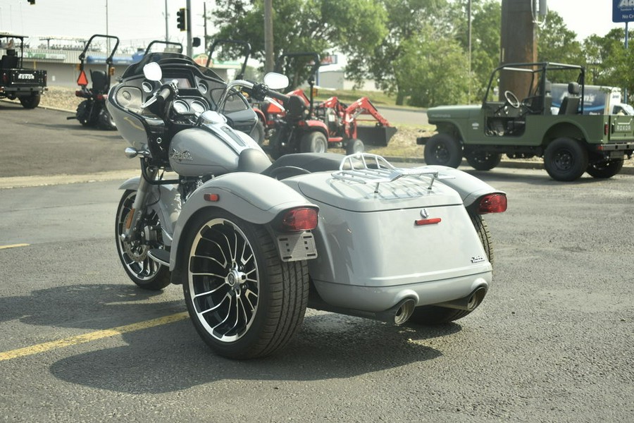 2024 Harley-Davidson® FLTRT - Road Glide® 3