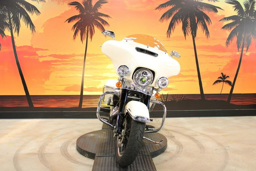 2023 Harley-Davidson® FLHTP