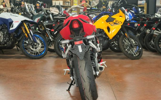 2026 Honda CBR650R E-Clutch