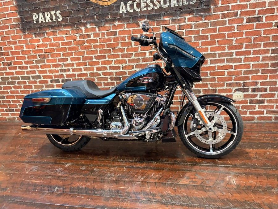 2026 Harley-Davidson Street Glide FLHX