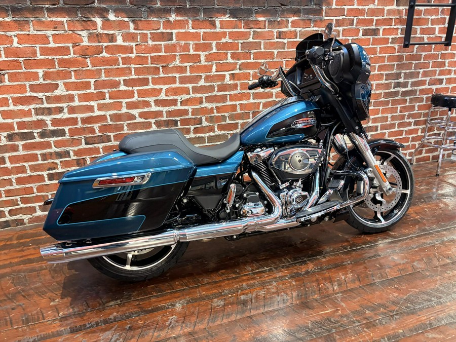 2026 Harley-Davidson Street Glide FLHX