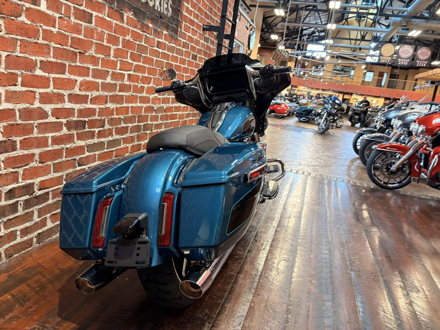2026 Harley-Davidson Street Glide FLHX