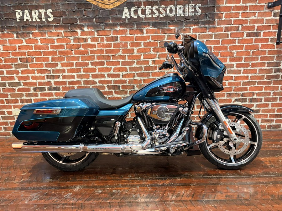 2026 Harley-Davidson Street Glide FLHX