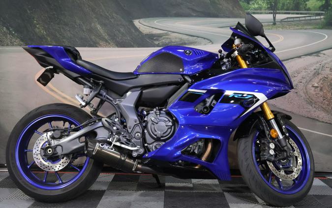 2025 Yamaha YZF-R7