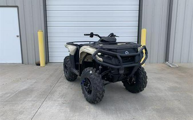 2023 Can-Am Outlander Pro XU HD7