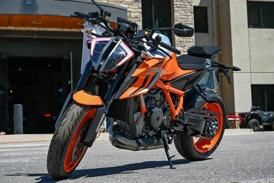 2023 KTM 1290 Super Duke R Evo