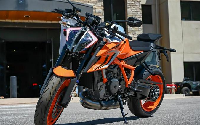 2023 KTM 1290 Super Duke R Evo