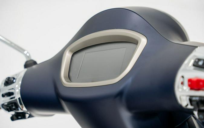 2024 Vespa GTS Super 300 Tech