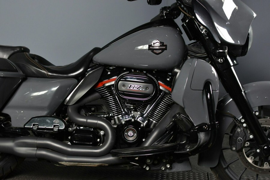 2018 Harley-Davidson CVO Street Glide