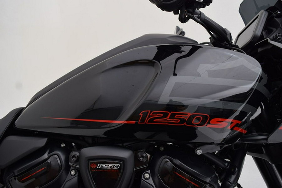 2025 Harley-Davidson RA1250ST - Pan America 1250 ST