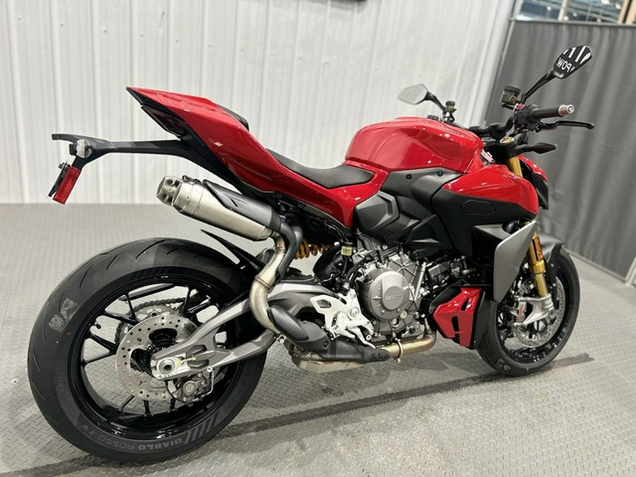 2026 Ducati Streetfighter V2 S