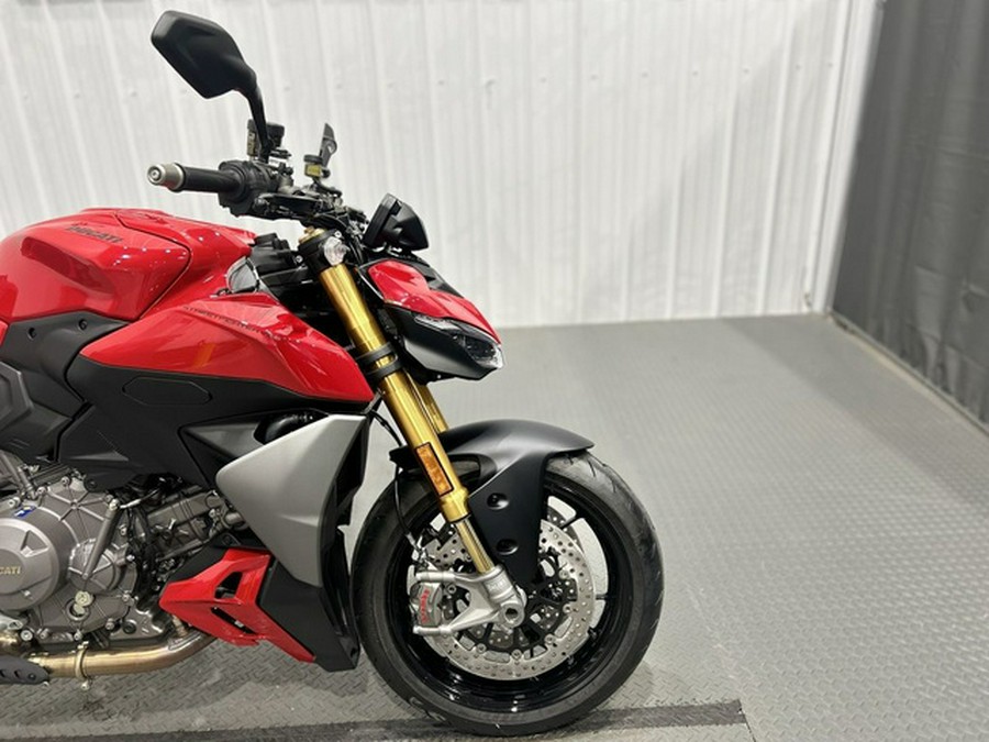 2026 Ducati Streetfighter V2 S