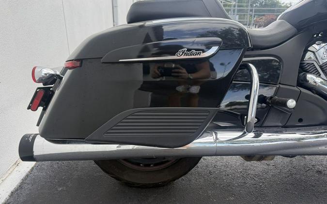 2021 Indian Motorcycle® Challenger® Limited Thunder Black Pearl