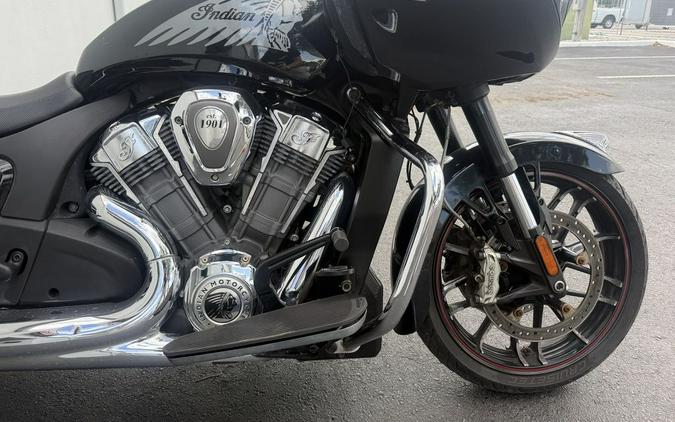 2021 Indian Motorcycle® Challenger® Limited Thunder Black Pearl