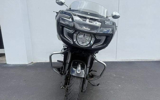 2021 Indian Motorcycle® Challenger® Limited Thunder Black Pearl