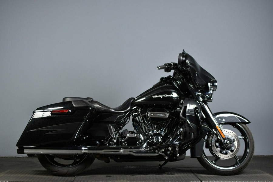 2017 Harley-Davidson CVO Street Glide