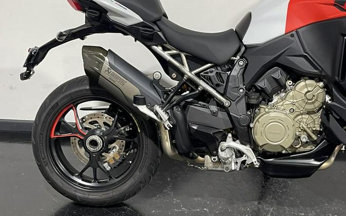 2025 Ducati Multistrada V4 RS